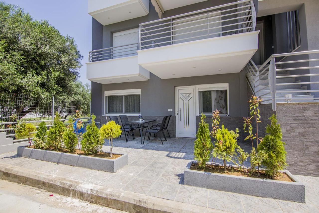 Ofrínion Kasta Bnb מראה חיצוני תמונה