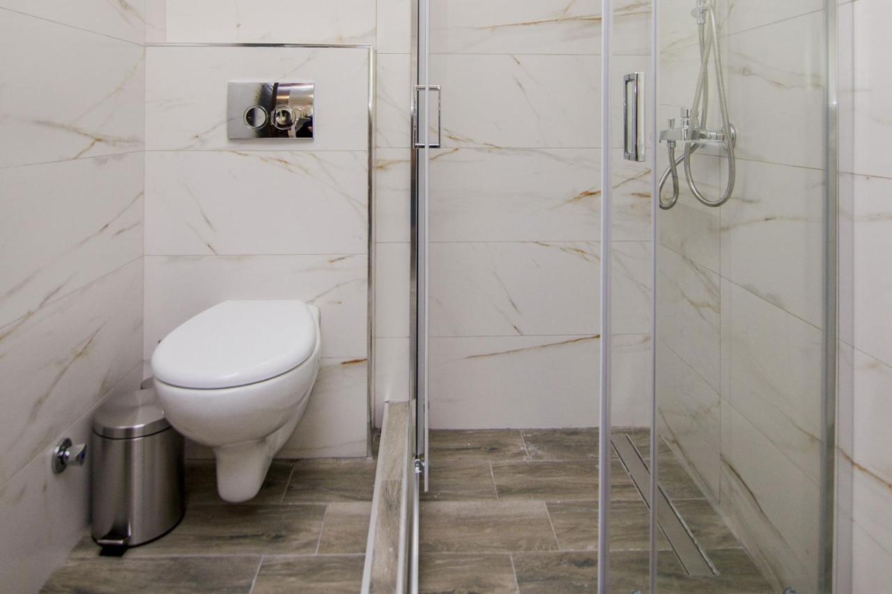 Ofrínion Kasta Bnb מראה חיצוני תמונה