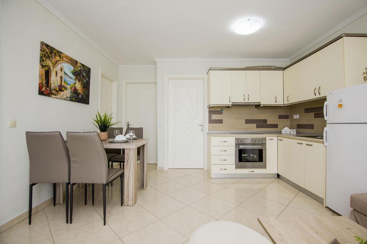 Ofrínion Kasta Bnb מראה חיצוני תמונה