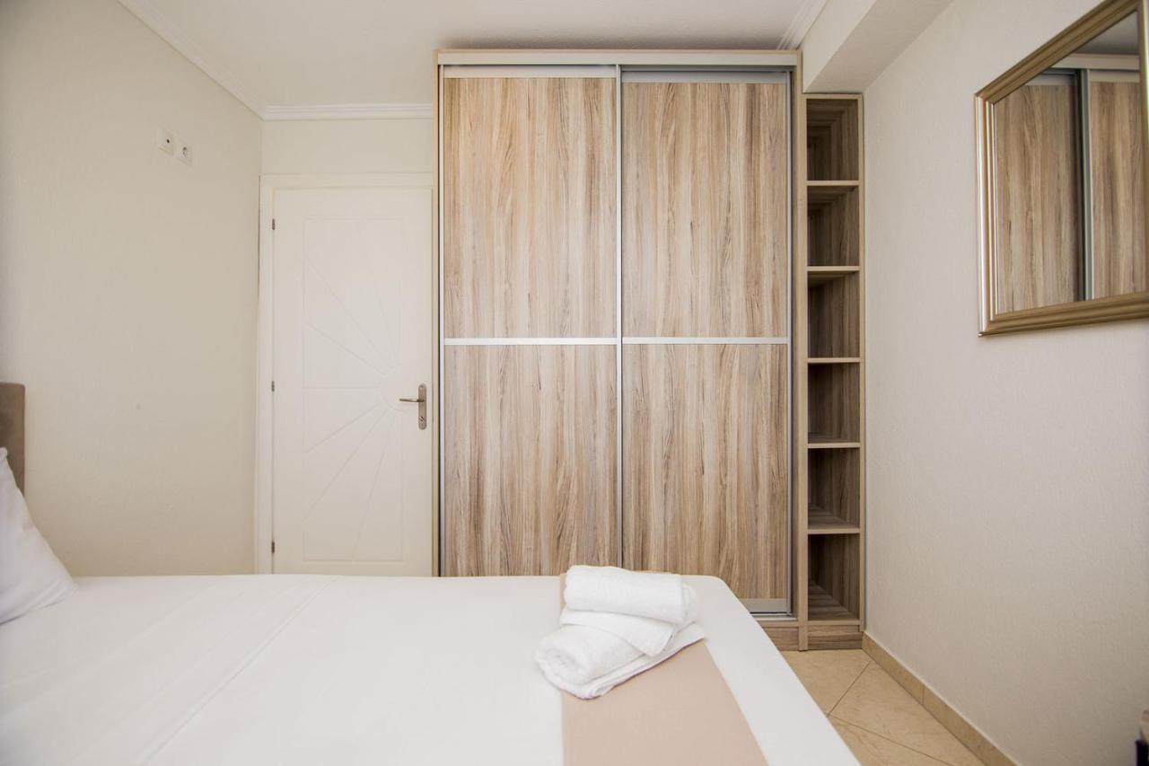 Ofrínion Kasta Bnb מראה חיצוני תמונה