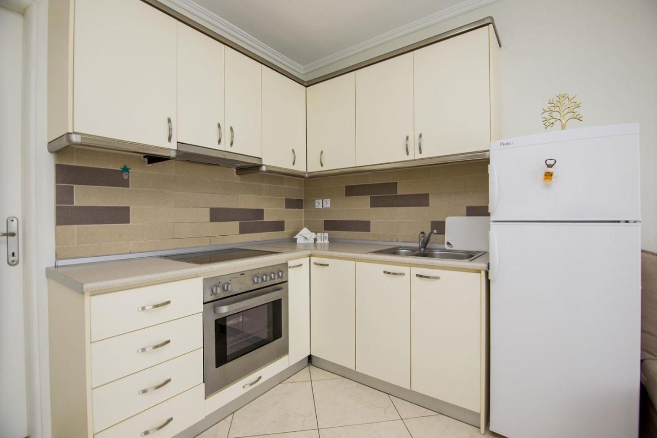 Ofrínion Kasta Bnb מראה חיצוני תמונה